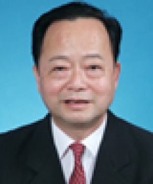 邱冠周